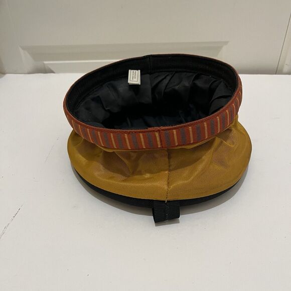 REI Adventure Dog Collapsible Fold Down Handle Gold Dog Water Food Bowl Nylon - Picture 2 of 9